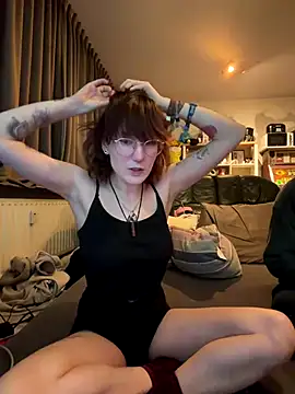 MisterandNiffyNoon online show from 01/08/26, 10:34