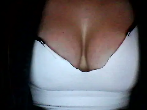 Snapshot of sexymilena9 chatting on 01/11/26, 06:46 sexymilena9 online show from 01/11/26, 06:46