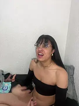 ValentinaEvanz online show from 03/15/26, 05:19