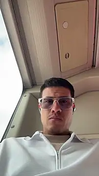 Latin Paisa Boy online show from 02/21/26, 01:12