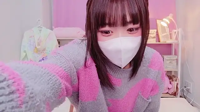 Mia--meow-- online show from 01/11/26, 11:59