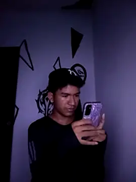 Luy Moon online show from 03/29/26, 02:22