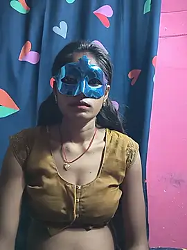 Snapshot of Naughty_Seema chatting on 07/05/26, 06:37 Naughty Seema online show from 07/05/26, 06:37