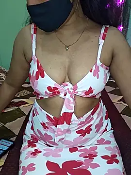 Snapshot of Saumyy chatting on 02/26/26, 06:18 Saumyy online show from 02/26/26, 06:18