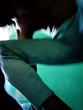 Snapshot of theboyas chatting on 01/12/26, 09:03 theboyas online show from 01/12/26, 09:03