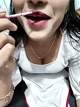 Yours-Zeenat online show from 02/27/26, 07:03