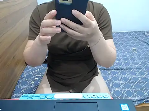 Coffee Milktea online show from 06/06/26, 10:53