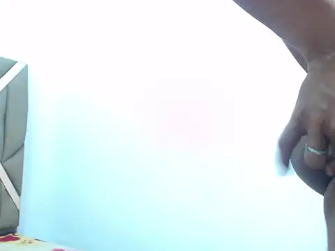 latina ts july online show from 03/05/26, 11:01