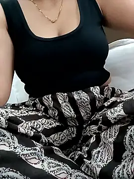 ShamaParvin online show from 01/18/26, 05:06