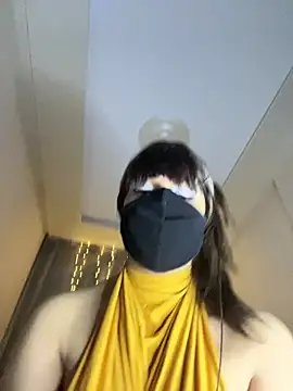 Inaa-Love online show from 05/19/26, 06:03