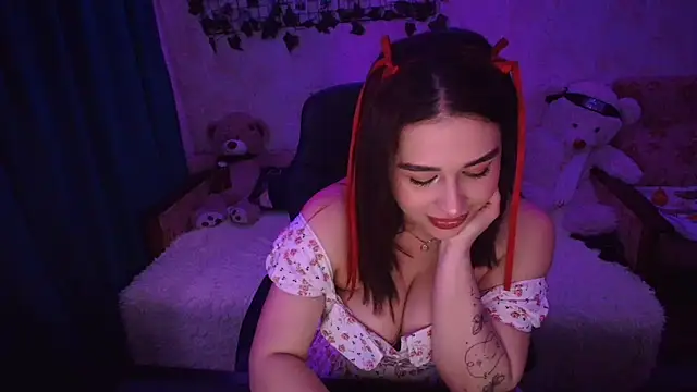 AlisiaRose online show from 02/01/26, 11:25