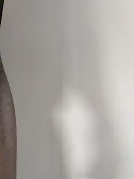 Snapshot of Bra-G chatting on 12/23/25, 08:56 Bra-G online show from 12/23/25, 08:56