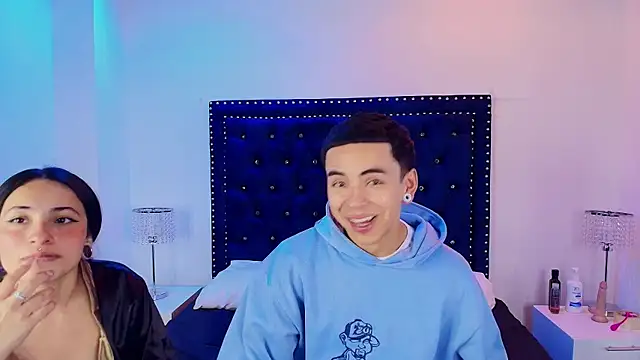 Jaden and sofia online show from 04/15/26, 03:35