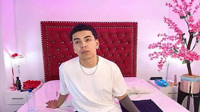 Jaden and sofia online show from 05/17/26, 03:04