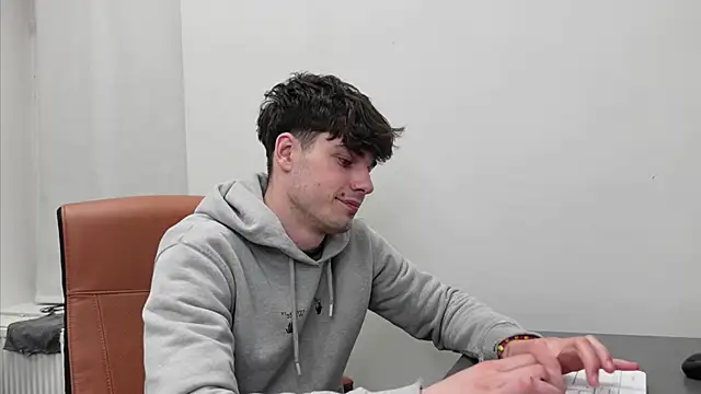 Daniel Shawnn online show from 04/20/26, 10:11