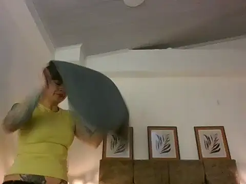 kat paradise online show from 03/24/26, 11:48