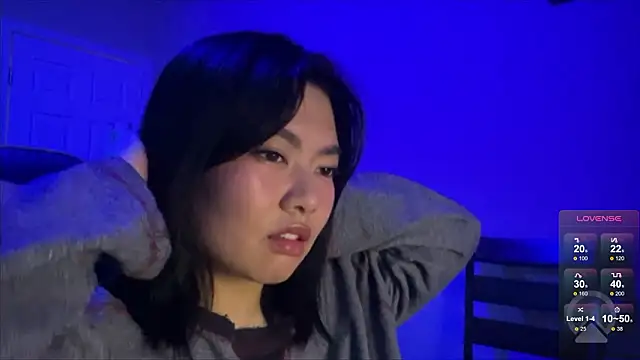 kuromixx444 online show from 02/03/26, 11:59