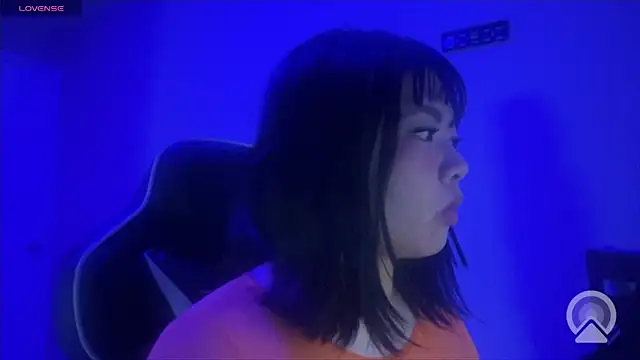 kuromixx444 online show from 02/11/26, 06:51