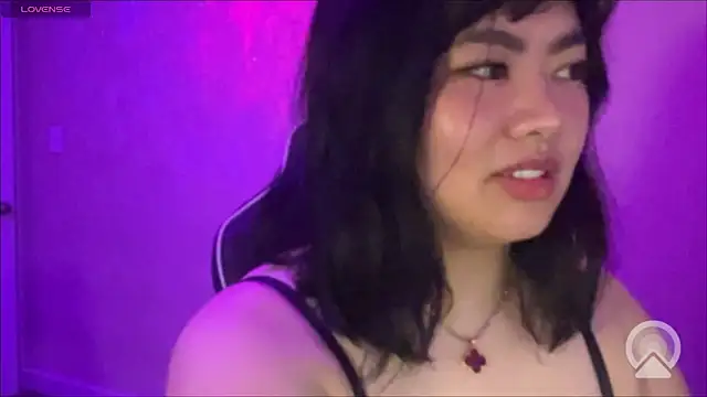 kuromixx444 online show from 03/06/26, 10:01