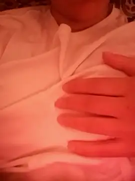 Snapshot of Arwa_ur_bb chatting on 01/11/26, 01:27 Arwa ur bb online show from 01/11/26, 01:27