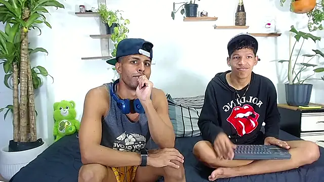 Interracial Snow Bunny online show from 02/10/26, 07:18