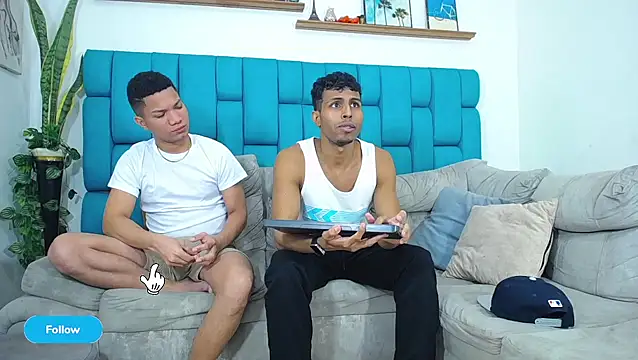 Interracial Snow Bunny online show from 03/27/26, 08:19