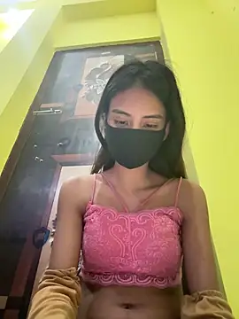 Snapshot of Beauty-pi chatting on 02/02/26, 07:12 Beauty-pi online show from 02/02/26, 07:12