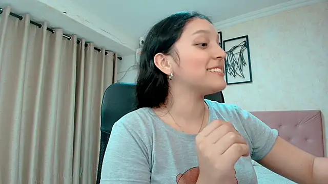 littlemolly walcott online show from 03/25/26, 12:16