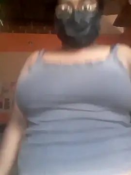 fingerbit07 online show from 02/11/26, 07:02