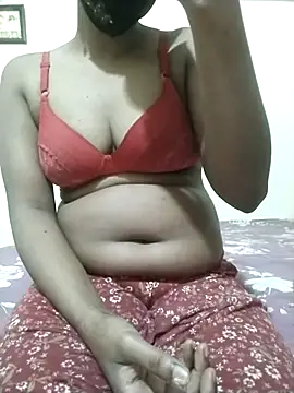 sumi couele18 online show from 06/20/26, 05:49