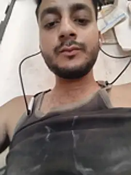 amazingboyyy12 online show from 06/07/26, 11:03