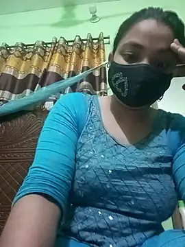 Snapshot of Nusratkkk0083 chatting on 03/04/26, 04:18 Nusratkkk0083 online show from 03/04/26, 04:18