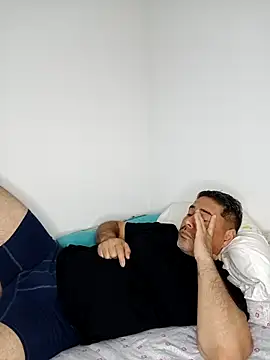 Snapshot of Piscis46 chatting on 02/17/26, 02:24 Piscis46 online show from 02/17/26, 02:24