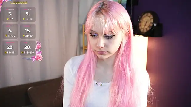 EliseTang online show from 01/12/26, 06:51