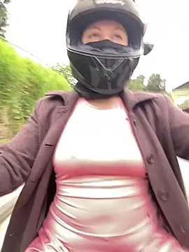 Scarlet auraa online show from 03/05/26, 05:20