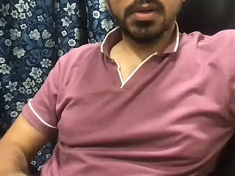 Snapshot of sundar85m chatting on 05/06/26, 11:59 sundar85m online show from 05/06/26, 11:59