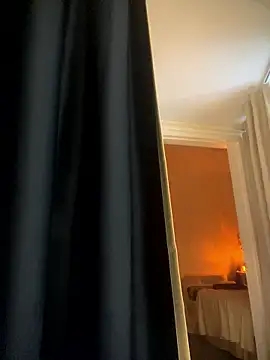 nanda108520 online show from 01/16/26, 03:05