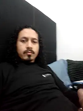 CarlosGM77 online show from 04/20/26, 03:04