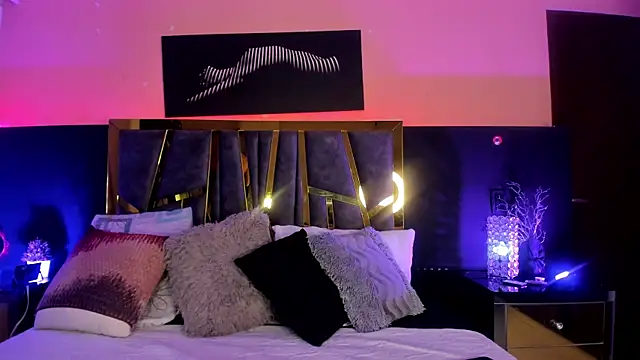 Chloe Connor online show from 03/27/26, 04:18