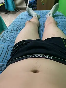 Snapshot of sexyschiavo chatting on 05/08/26, 04:34 sexyschiavo online show from 05/08/26, 04:34
