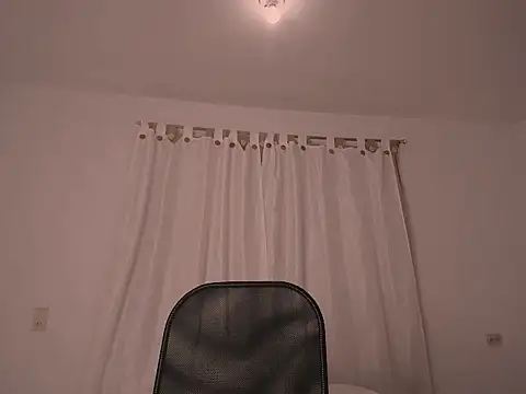 franyeli 9 online show from 01/09/26, 03:31