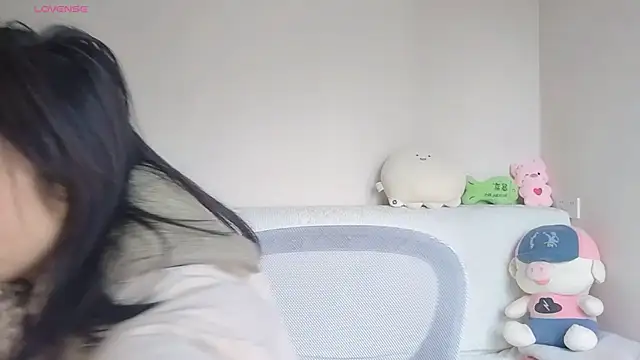 Snapshot of -J-o-y- chatting on 01/10/26, 05:42 -J-o-y- online show from 01/10/26, 05:42