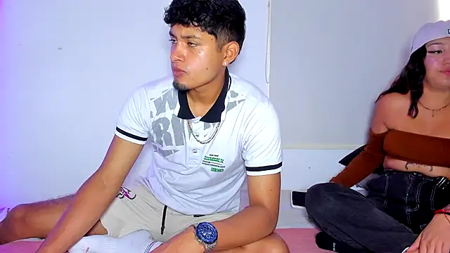 Bela and Dominicck online show from 01/07/26, 07:49