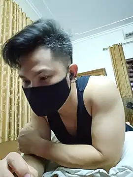 Snapshot of OnlyHand9x chatting on 06/30/26, 04:52 OnlyHand9x online show from 06/30/26, 04:52