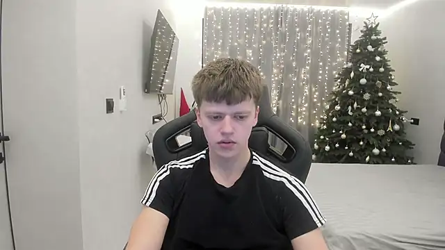 Snapshot of bonekoambalabu chatting on 02/04/26, 11:20 bonekoambalabu online show from 02/04/26, 11:20