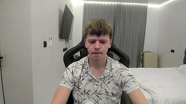 Snapshot of bonekoambalabu chatting on 02/07/26, 01:42 bonekoambalabu online show from 02/07/26, 01:42