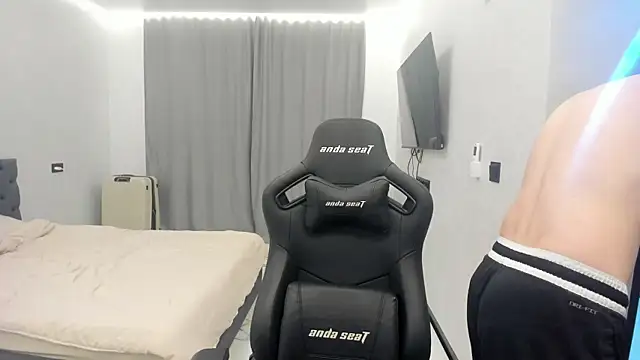 Snapshot of bonekoambalabu chatting on 02/18/26, 03:08 bonekoambalabu online show from 02/18/26, 03:08