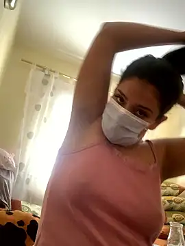 Snapshot of chafiaaa chatting on 01/10/26, 11:34 chafiaaa online show from 01/10/26, 11:34