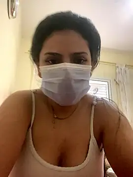 Snapshot of chafiaaa chatting on 01/14/26, 02:44 chafiaaa online show from 01/14/26, 02:44