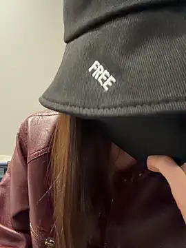 ZJbaby online show from 04/10/26, 02:00